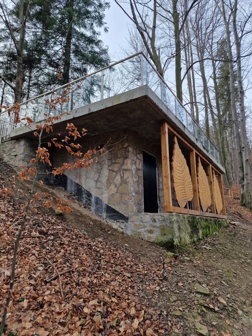 Bielski tor saneczkowy. Dawna szatnia. 